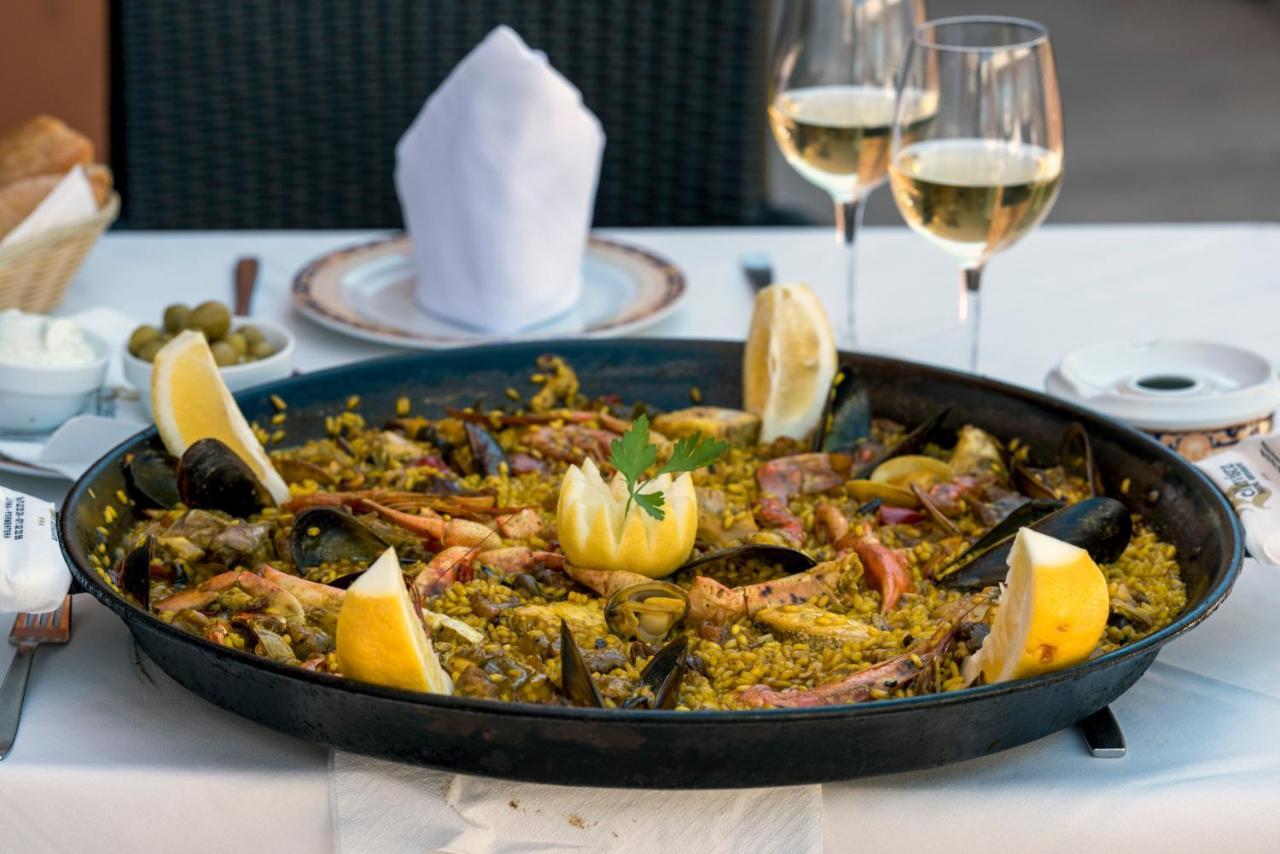 Hostal Bellavista Formentera لا سافينا المظهر الخارجي الصورة